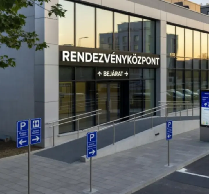 Jól megközelíthető rendezvényhelyszín tágas parkolóval